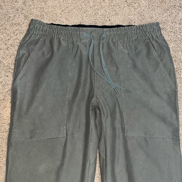 Lululemon Bowline Utilitech Pants Grey Sage XL - Picture 6 of 10